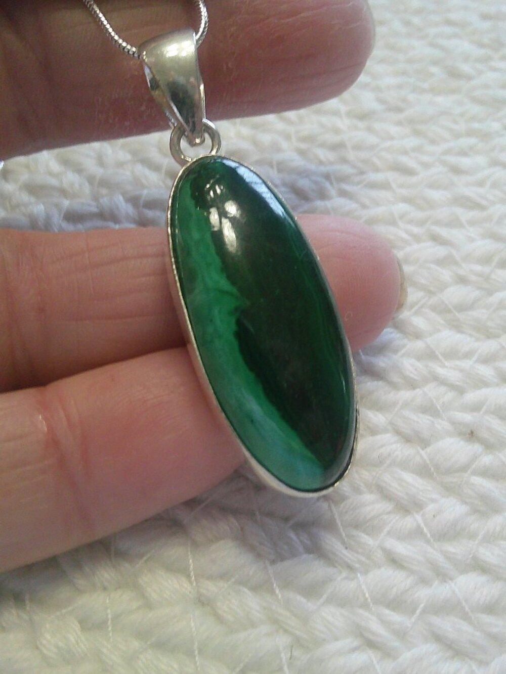 Gorgeous MALACHITE Handmade Sterling 925 Pendant/Chain #361F